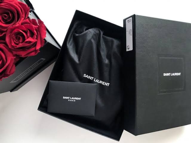 Saint Laurent packaging